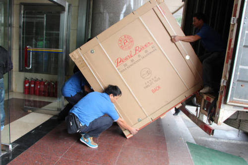 柞水钢琴贵重工艺品无忧运